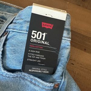 LEVIS brand new 501 original high rise straight jean size 26